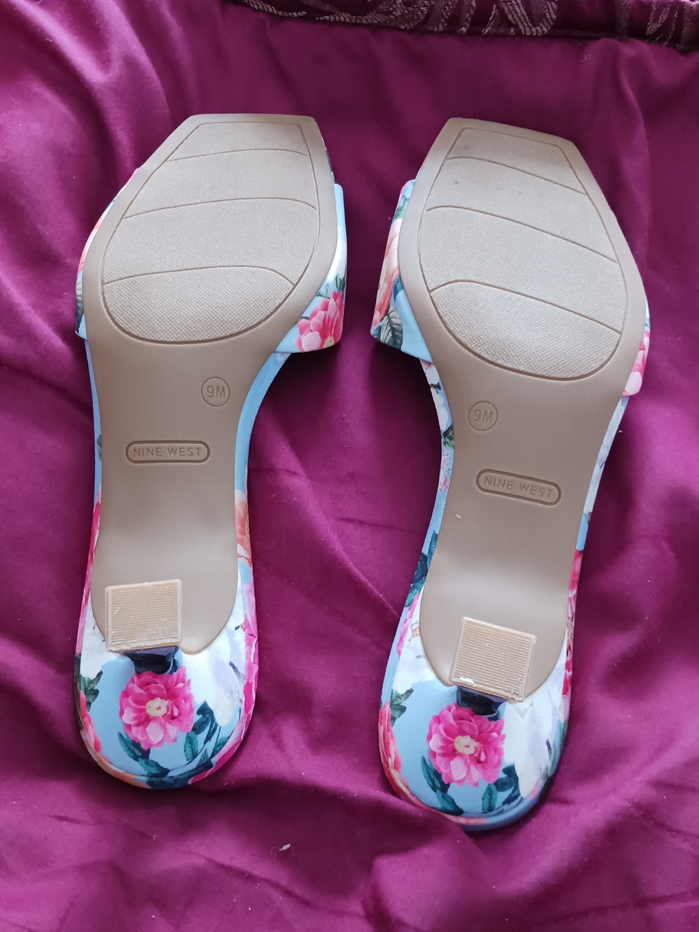 Nine West Women's Blue Floral Slide Sandals - Picture 5 of 7
